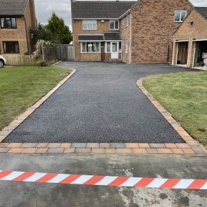 Woodhall-Spa-Resin-Driveway