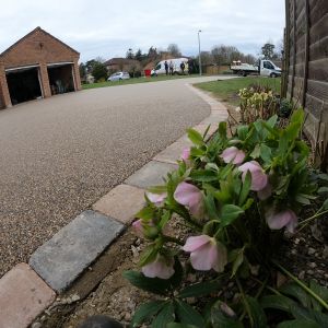 Woodhall-Spa-Resin-Driveway