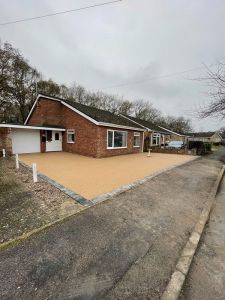 resin-bound-driveway-skellingthorpe