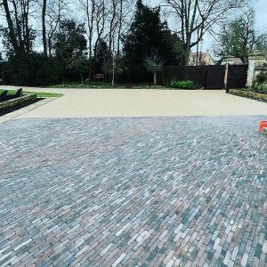 Coleby resin bound and block paving