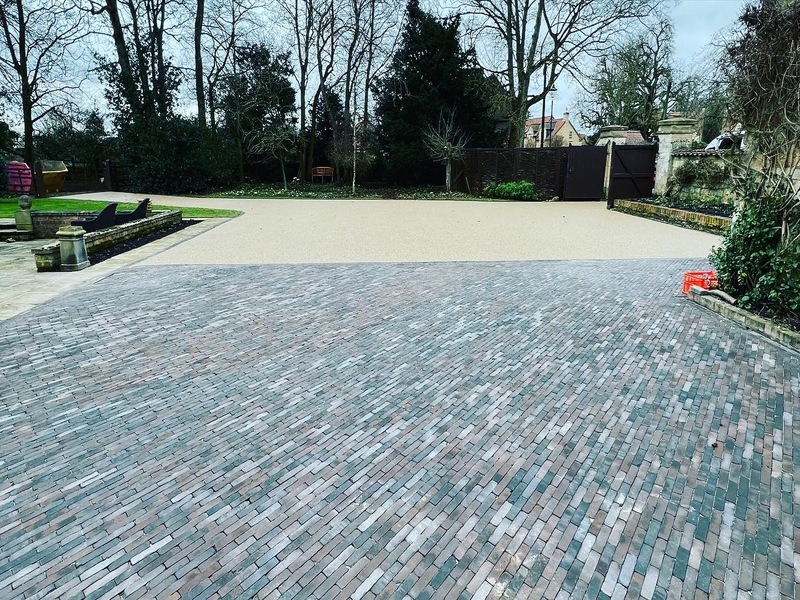 coleby-resin-bound-and-block-paving