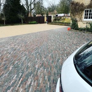 resin bound and block paved installation by StoneSet of Lincolnshire