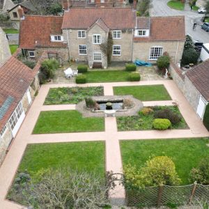 Resin-Bound-Path-Nettleham-2-thegem-gallery-justified