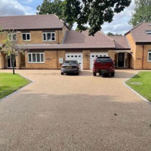 Skellingthorpe resin bound pathway & driveway