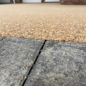 resin-bound-driveway-skellingthorpe-11