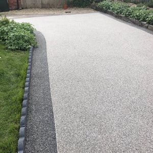 Resin bound surfacing by stoneset resin